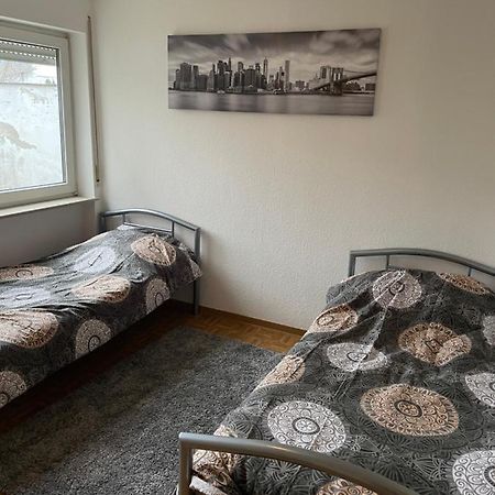 1 Zimmer Fuer 2 Personen Bruchsal Ruhige Lage Bagian luar foto